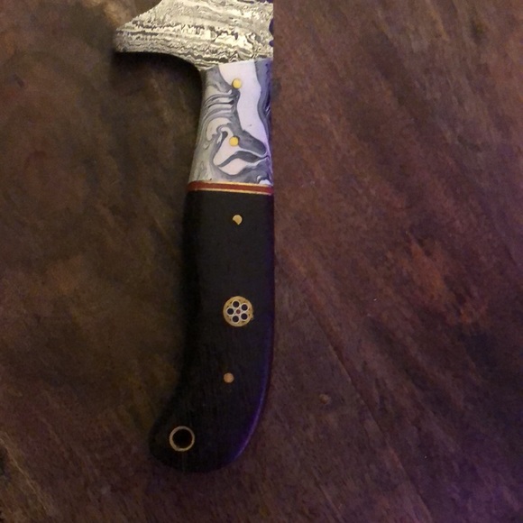 Beautiful Damascus Mini Cleaver/Chopper with Leather Sheath (Bullcutter) - Picture 5 of 7